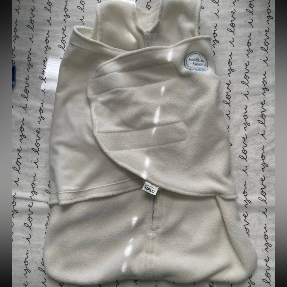 Halo Velcro Swaddle
